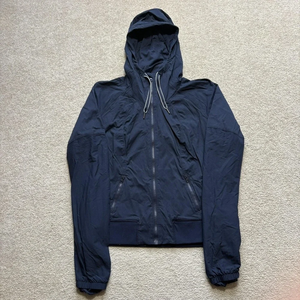Lululemon Jacket Womens 12 Blue Hooded‎ Full Zip Striped Windbreaker Running